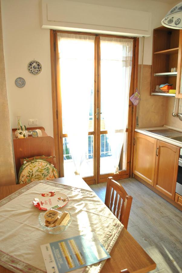Ferienwohnung La Primula Ceparana Exterior foto